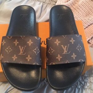 Not Authentic Louis Vuitton slides